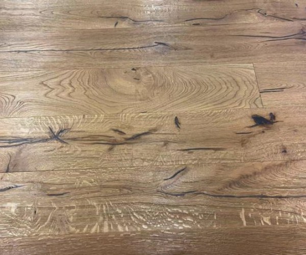 Antique Golden Oak Engineered Wood Flooring 15mm x 220mm Distressed Brushed Lacquered