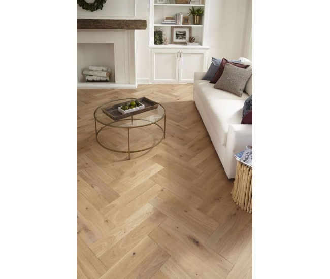 Biscuit Classic Oak Herringbone Engineered Wood Flooring 14mm x 150mm Invisible Finish