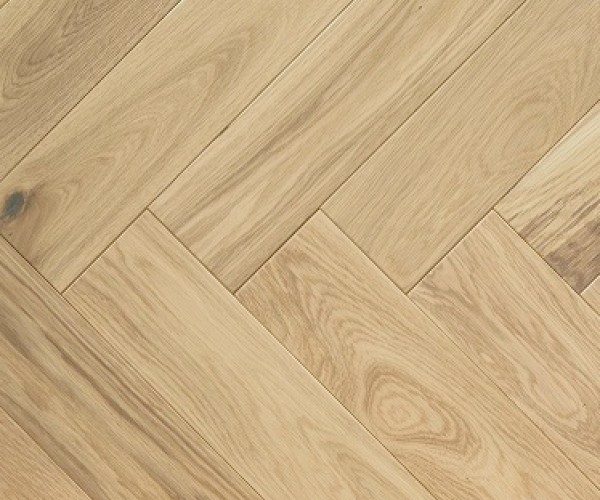 Biscuit Classic Oak Herringbone Engineered Wood Flooring 14mm x 150mm Invisible Finish