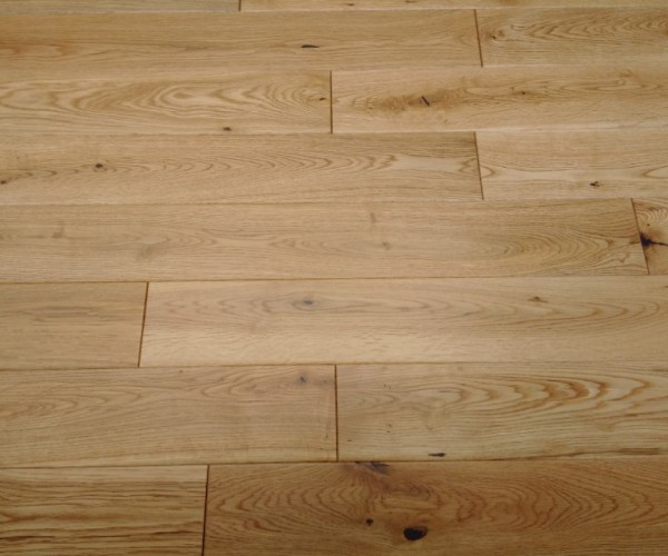 Farmhouse Classic Oak Solid Wood Flooring 18mm x 90mm UV Lacquered 