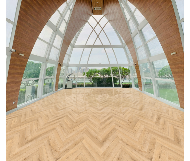 Invisible Oak Herringbone Laminate Flooring 12mm x 101mm