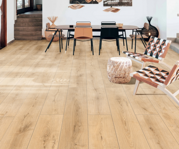 Invisible Oak Plank Laminate Flooring 12mm x 198mm