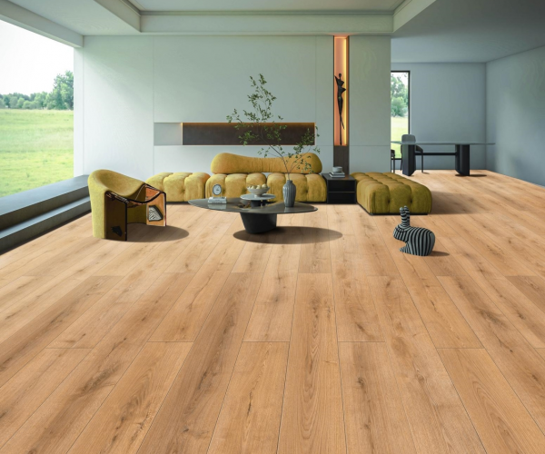 Golden Oak Plank Laminate Flooring 12mm x 198mm