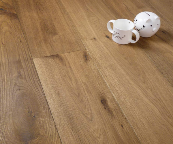 Natural Light Smoked Oiled Classic Oak Engineered Wood Flooring 14mm x 190mm