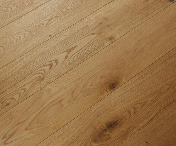 Russet Oak Engineered Wood Flooring 14mm x 190mm Brushed Matt Lacquered  