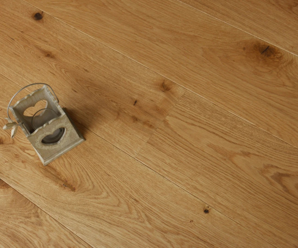 Russet Oak Engineered Wood Flooring 14mm x 190mm Brushed Matt Lacquered  